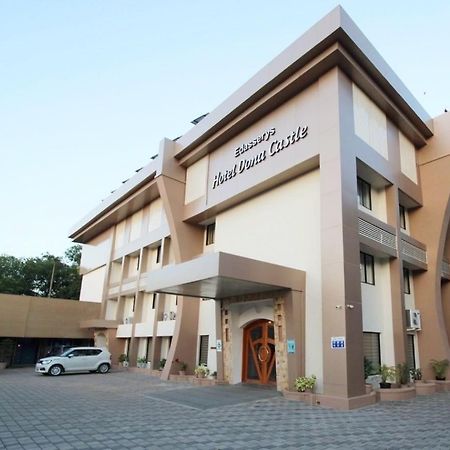 Super Townhouse Dona Castle Hotel Kollam Bagian luar foto